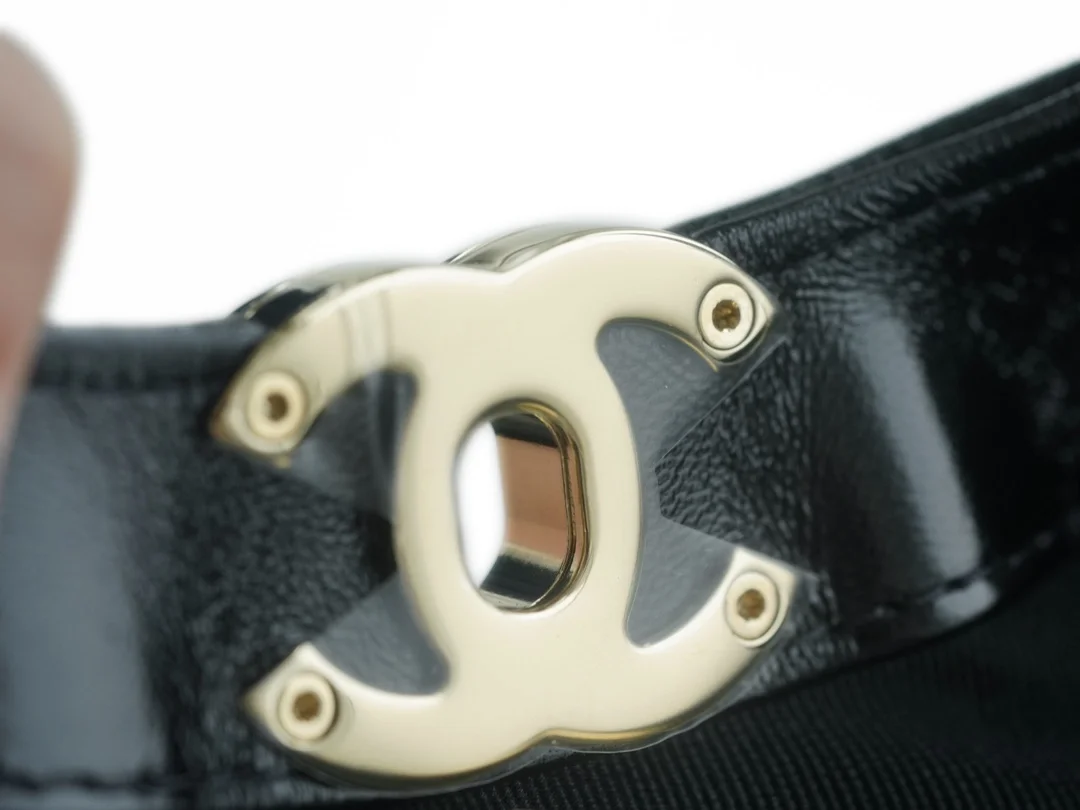 샤넬 24SS 31백 미디엄 가로버전 쇼퍼백