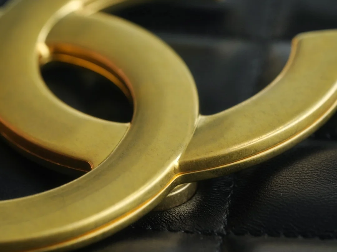 샤넬 24C 크루즈 레트로 라지 램스킨 블랙