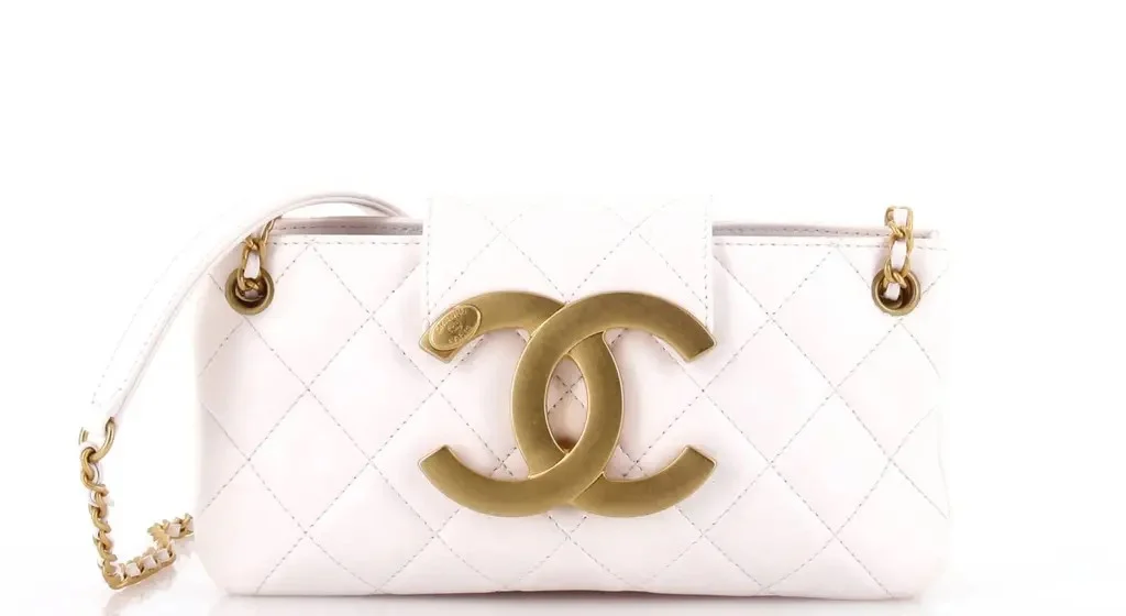 샤넬 24C 크루즈 메신저 백 라지 빅로고 화이트