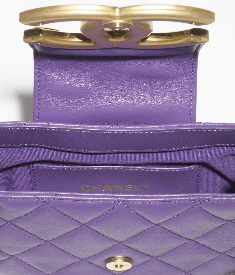 샤넬 24C 크루즈 메신저 백 스몰 빅로고 퍼플 AS4609