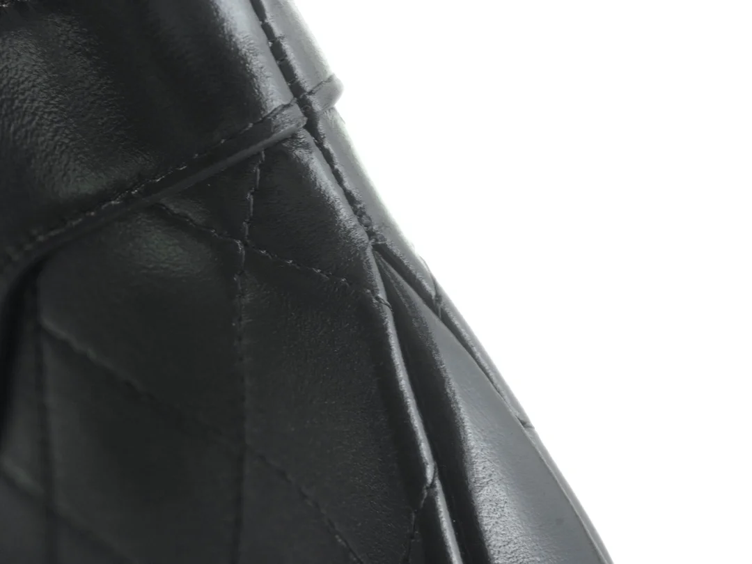 샤넬 24SS 31백 미니 체인 크로스 토트백 AP3656