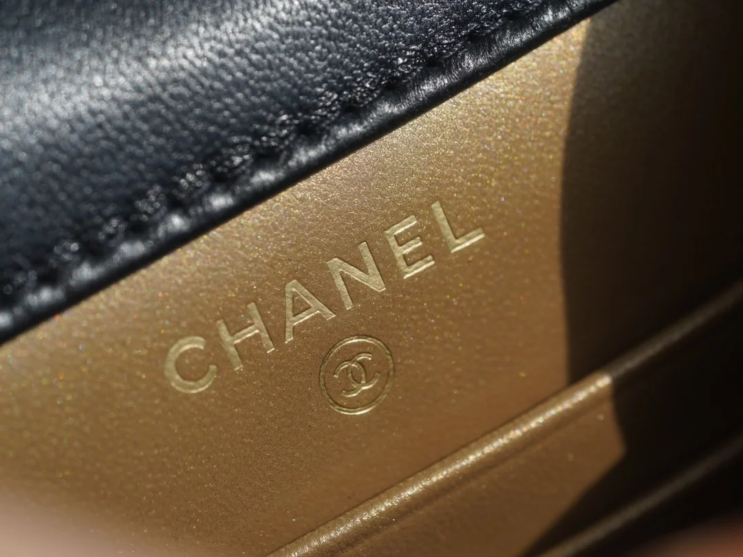 샤넬 골드볼 폰홀더백 블랙