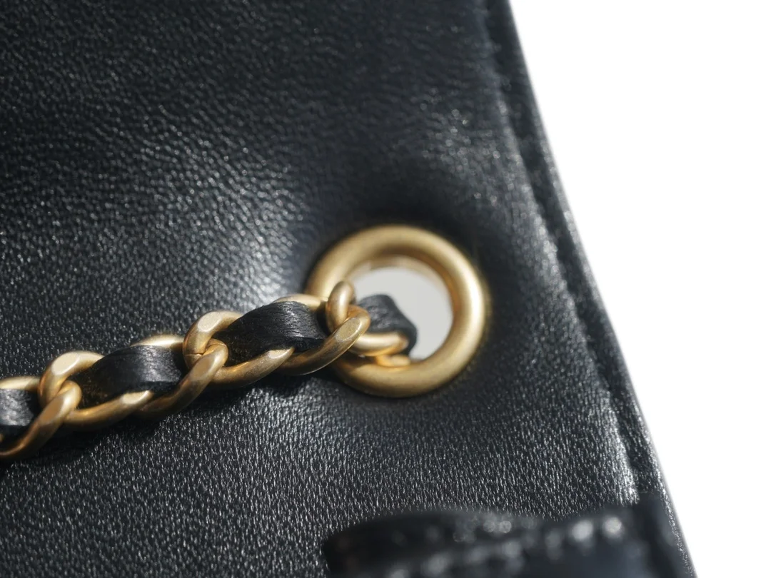 샤넬 골드볼 폰홀더백 블랙