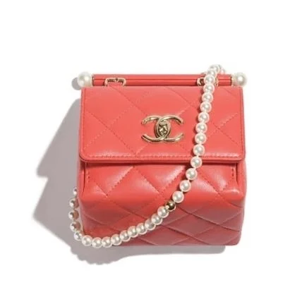 샤넬 24SS 진주 체인 미니백 램스킨 레드 AP4006