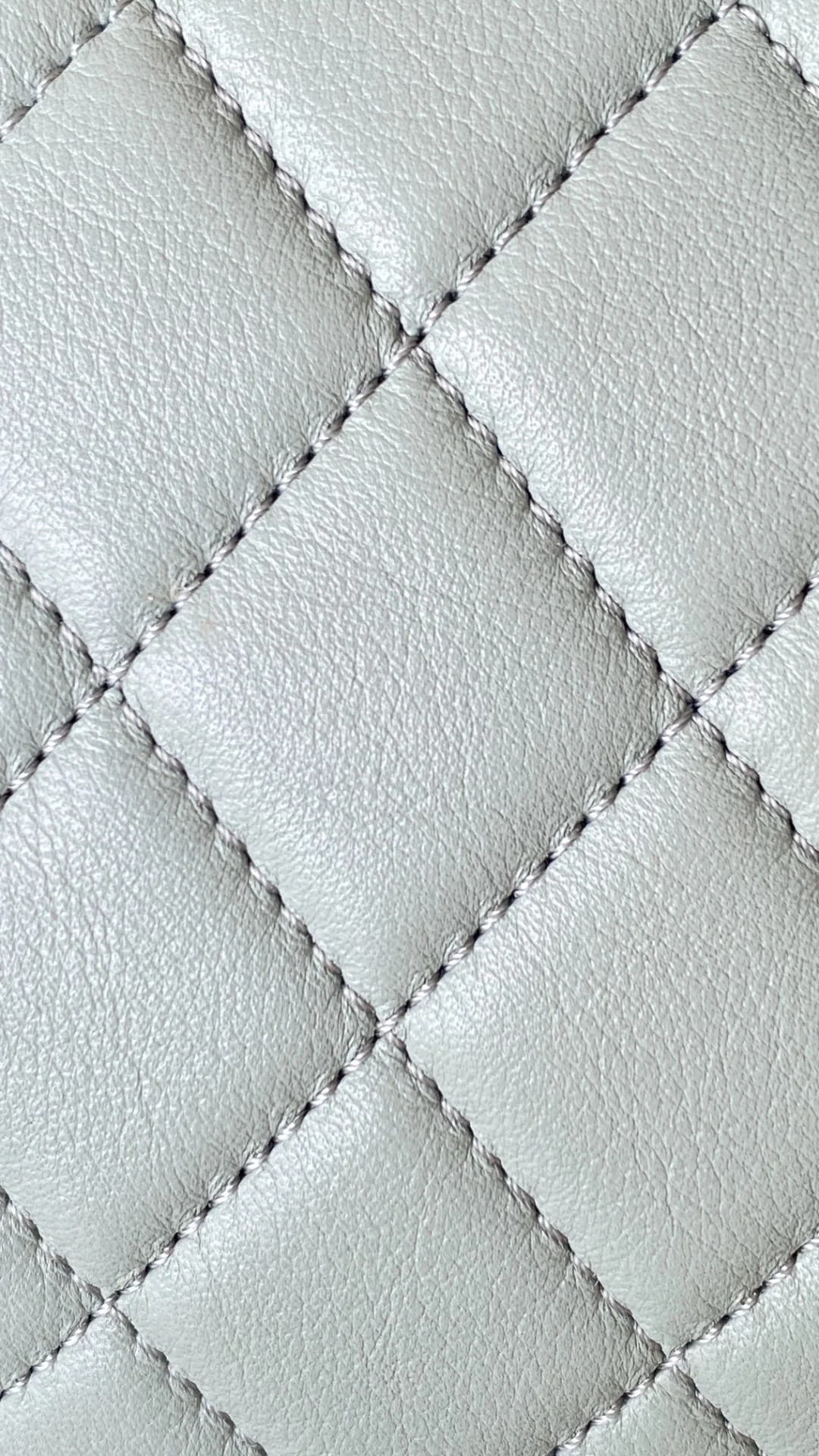 샤넬 원 포켓 듀마 백팩 스몰 램스킨 스카이블루