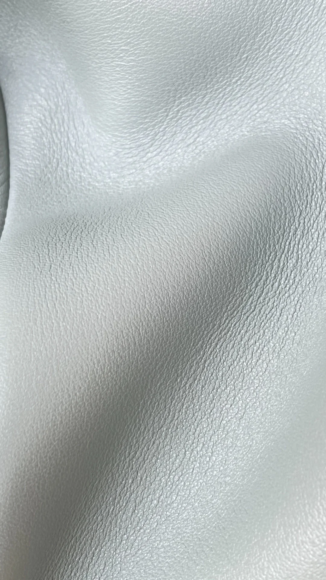 샤넬 원 포켓 듀마 백팩 스몰 램스킨 스카이블루