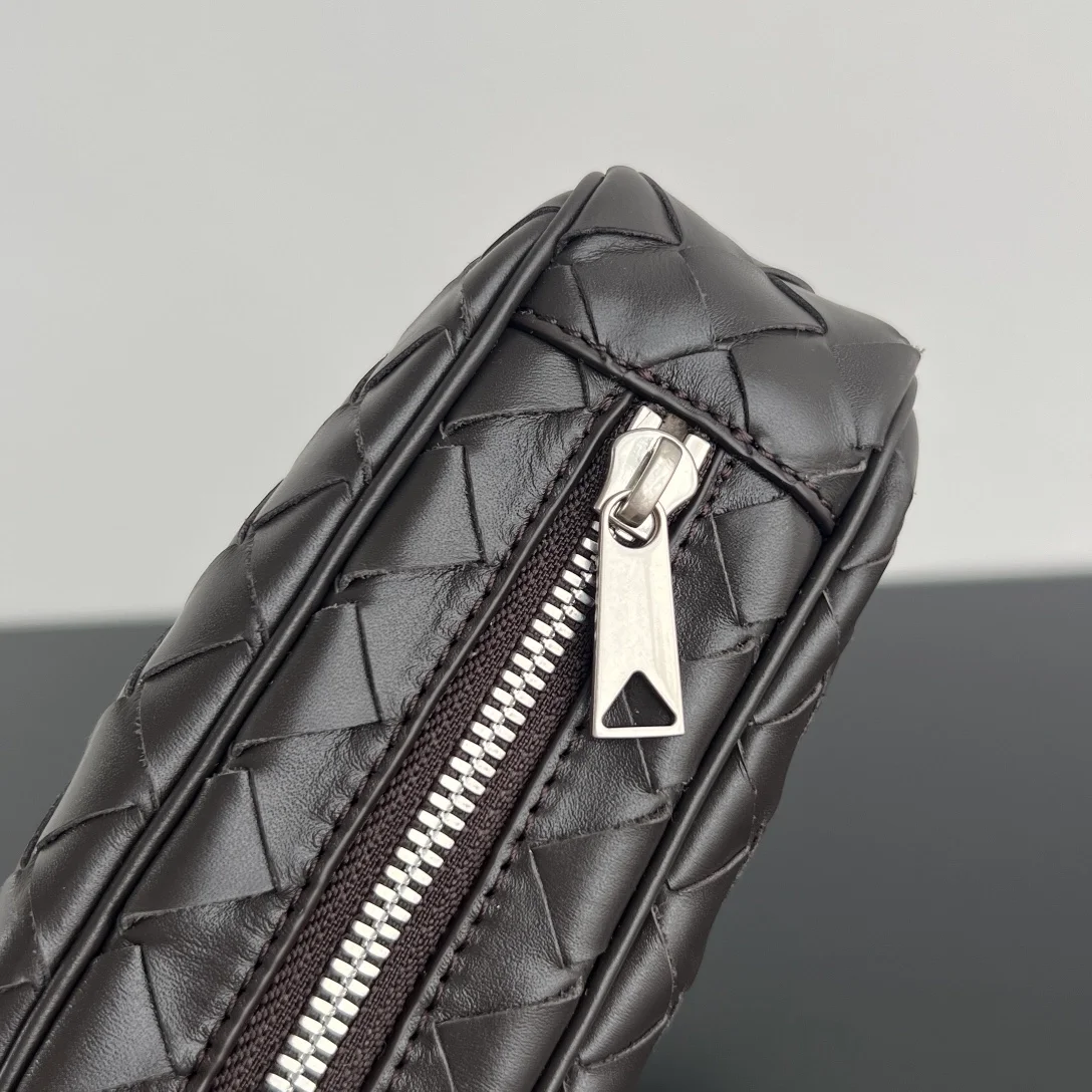 보테가 베네타 인트레치아토 라지 오거나이저 (2color)