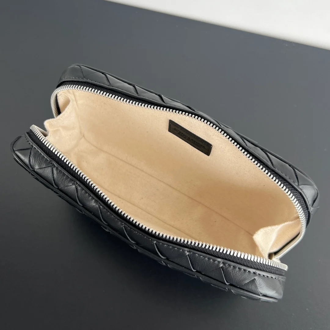 보테가 베네타 인트레치아토 미디엄 오거나이저 (2color)