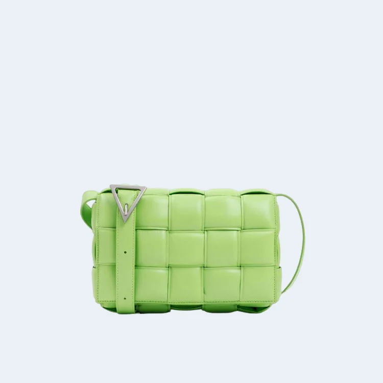 보테가 베네타 패디드 에시드 크로스백