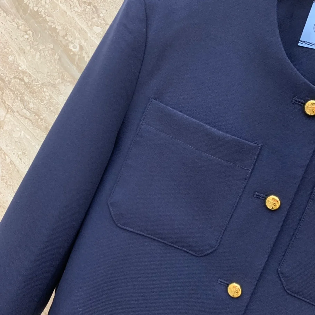 프라다 크루넥 크롭 재킷