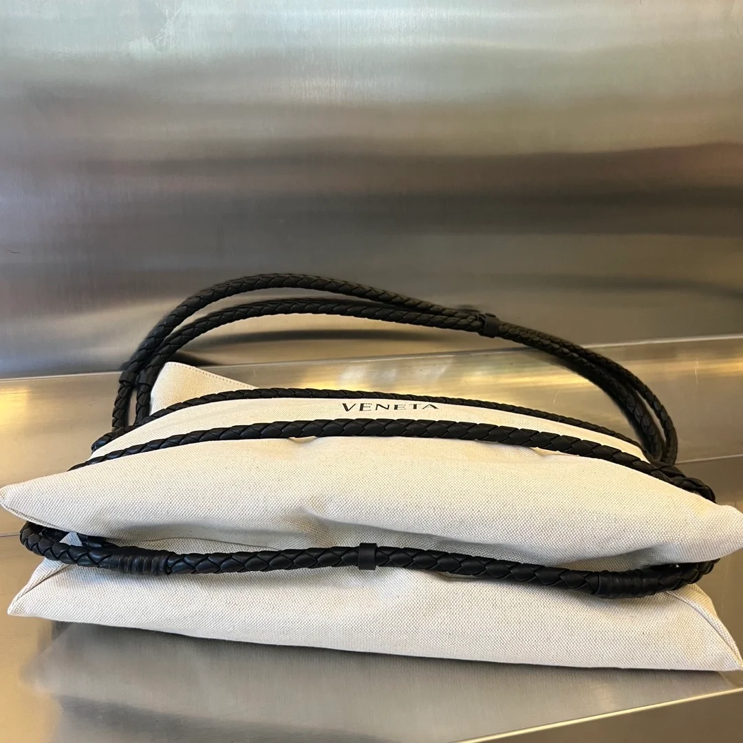 보테가 베네타 캔버스 토트백