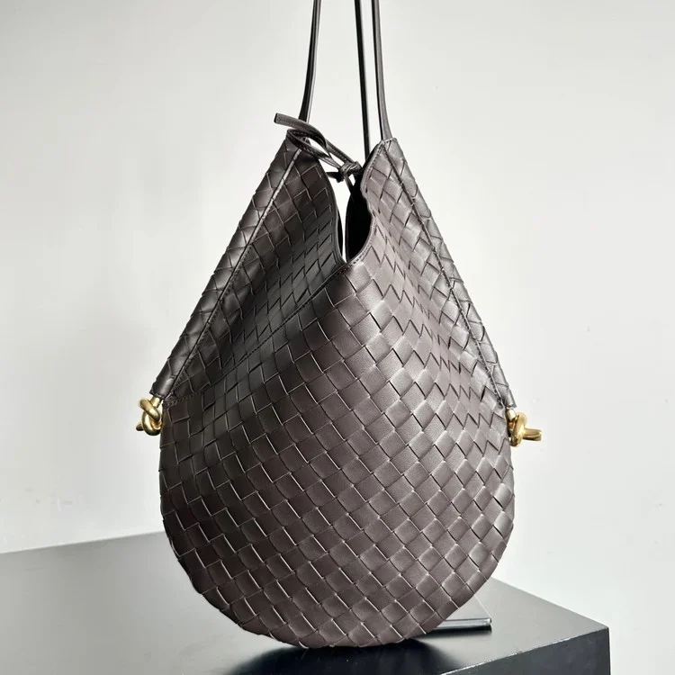 보테가 베네타 솔스티스 미디엄