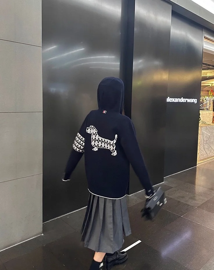 톰브라운 헥터 스웨터 후드 집업