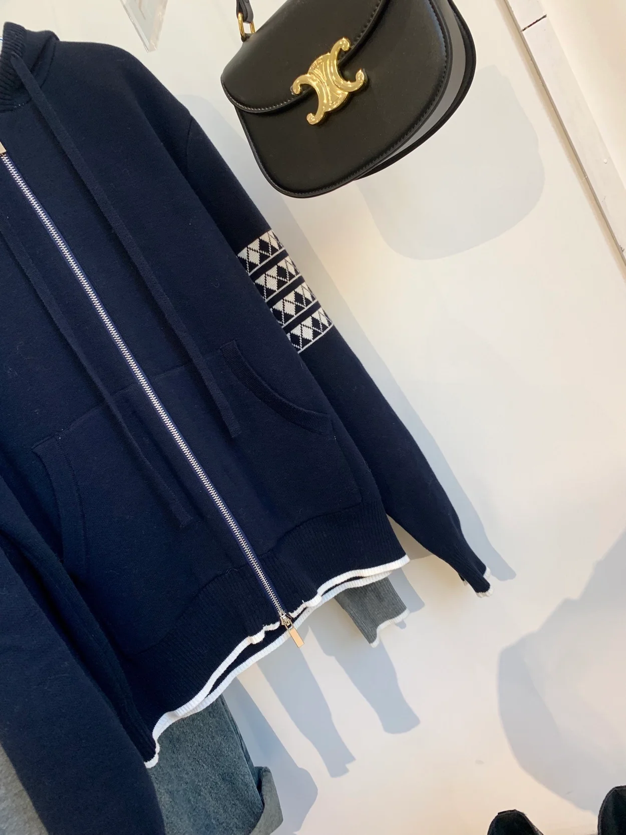 톰브라운 헥터 스웨터 후드 집업