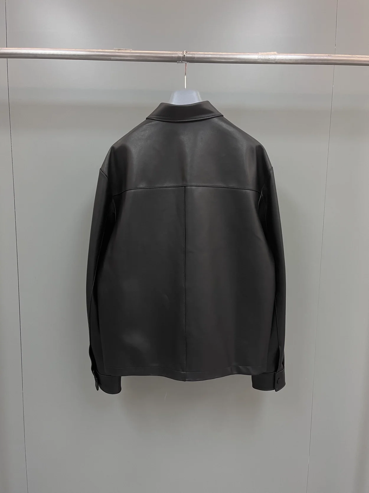 프라다 로고장식 나파 가죽 자켓