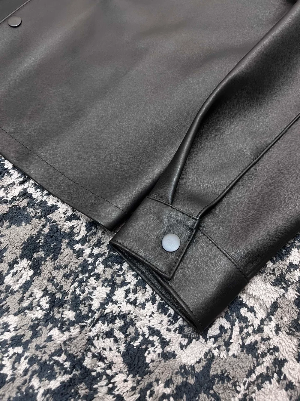 프라다 로고장식 나파 가죽 자켓