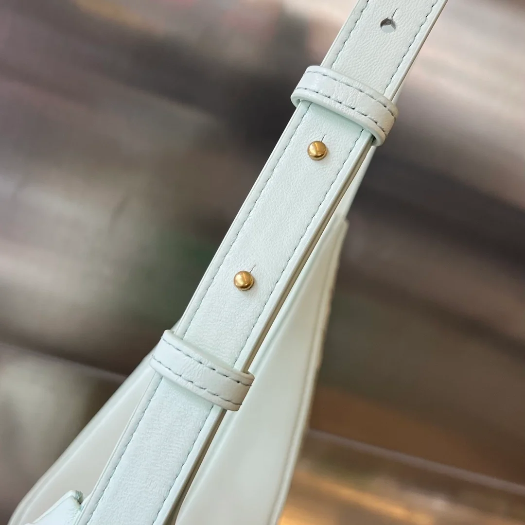 보테가 베네타 글라씨에스몰 드롭 핸드백