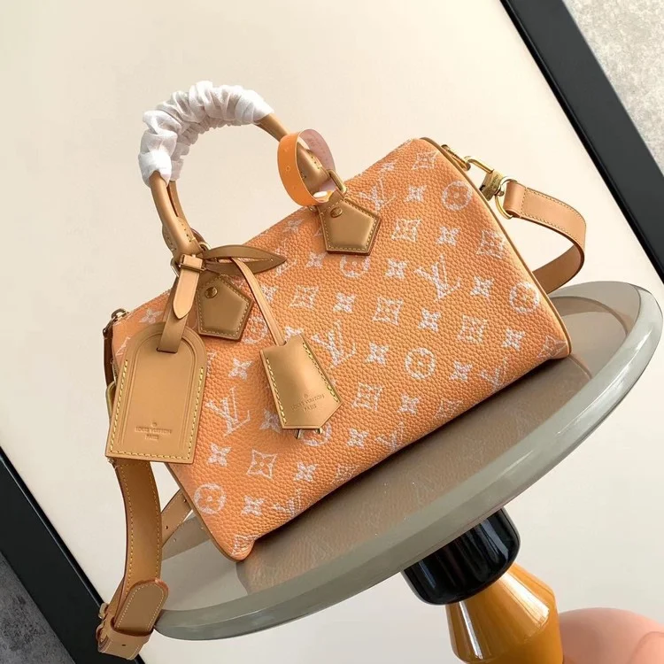 루이비통 런웨이 스피디 P9 반둘리에 25