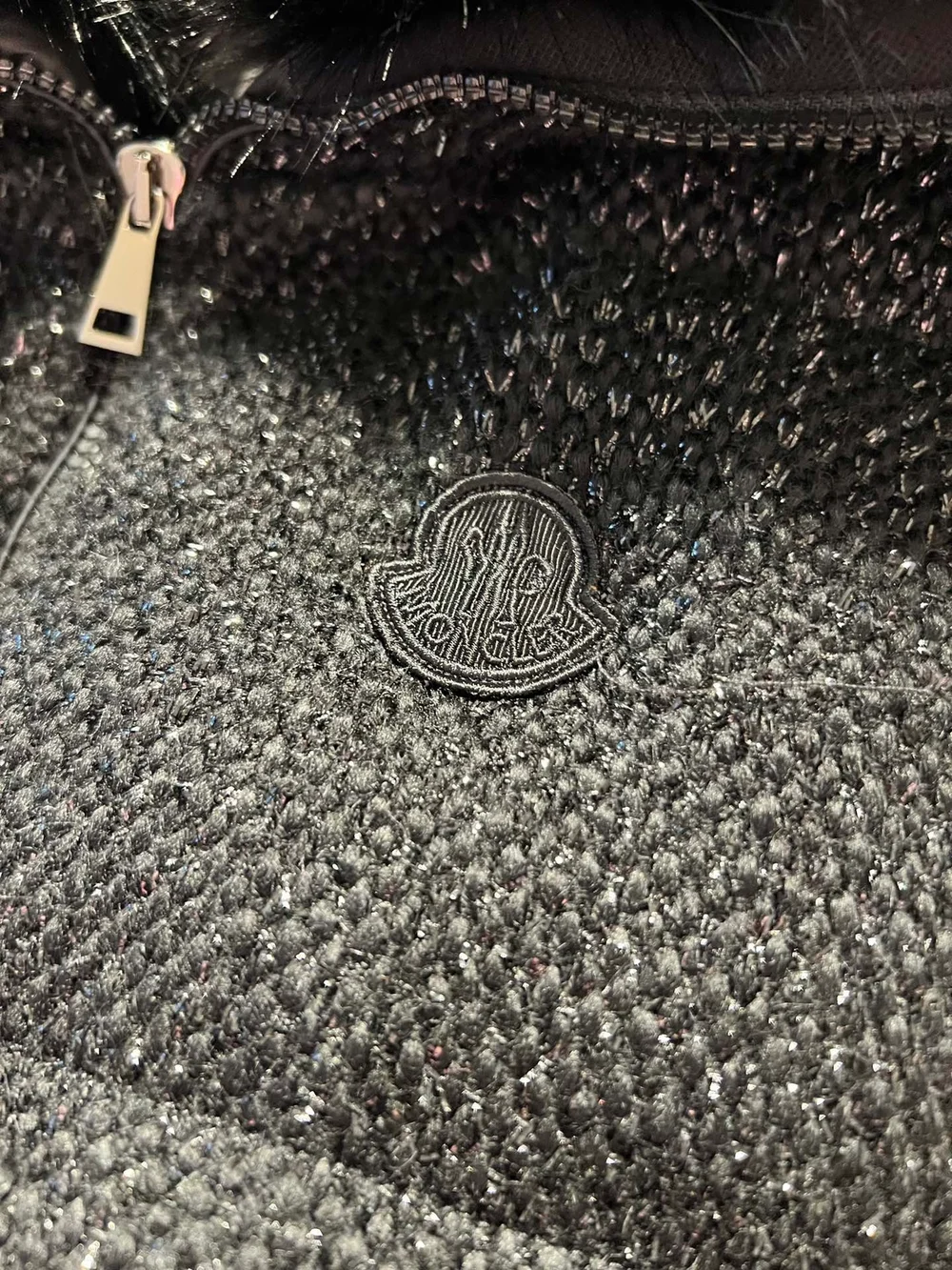 몽클레어 까를렛 유니섹스 다운 베스트