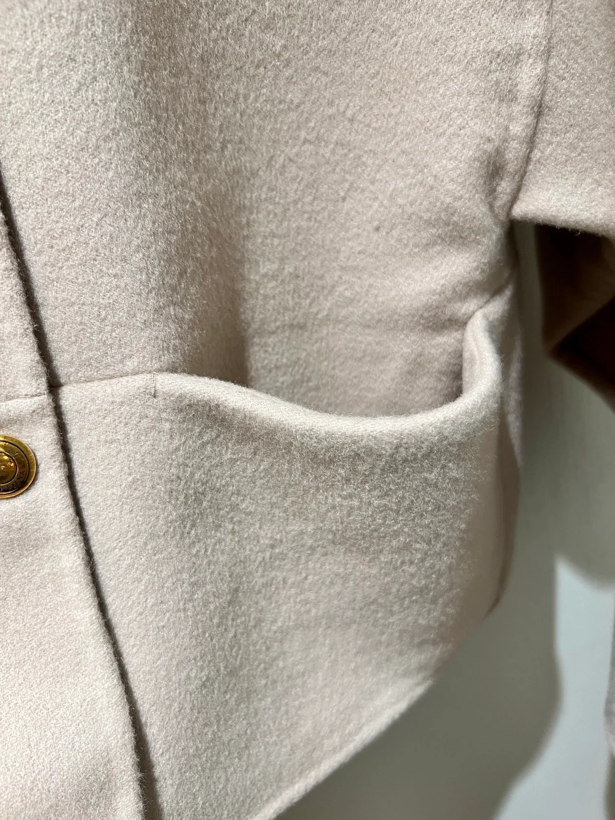 로로피아나 캐시미어 슈웨 자켓