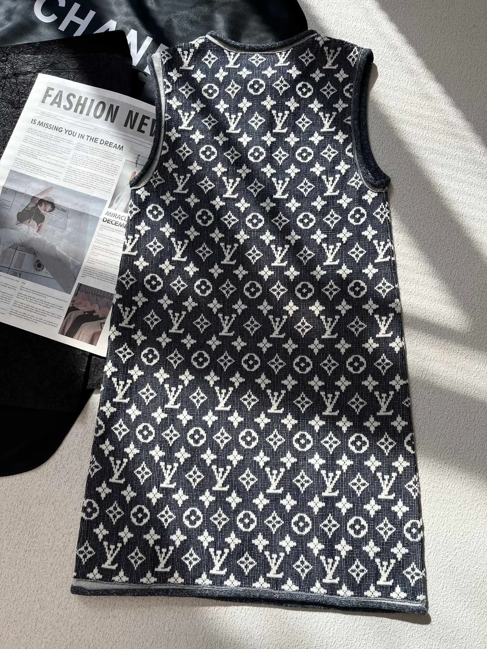 루이비통 모노그램 자카드 니트 드레스 1AFEJO