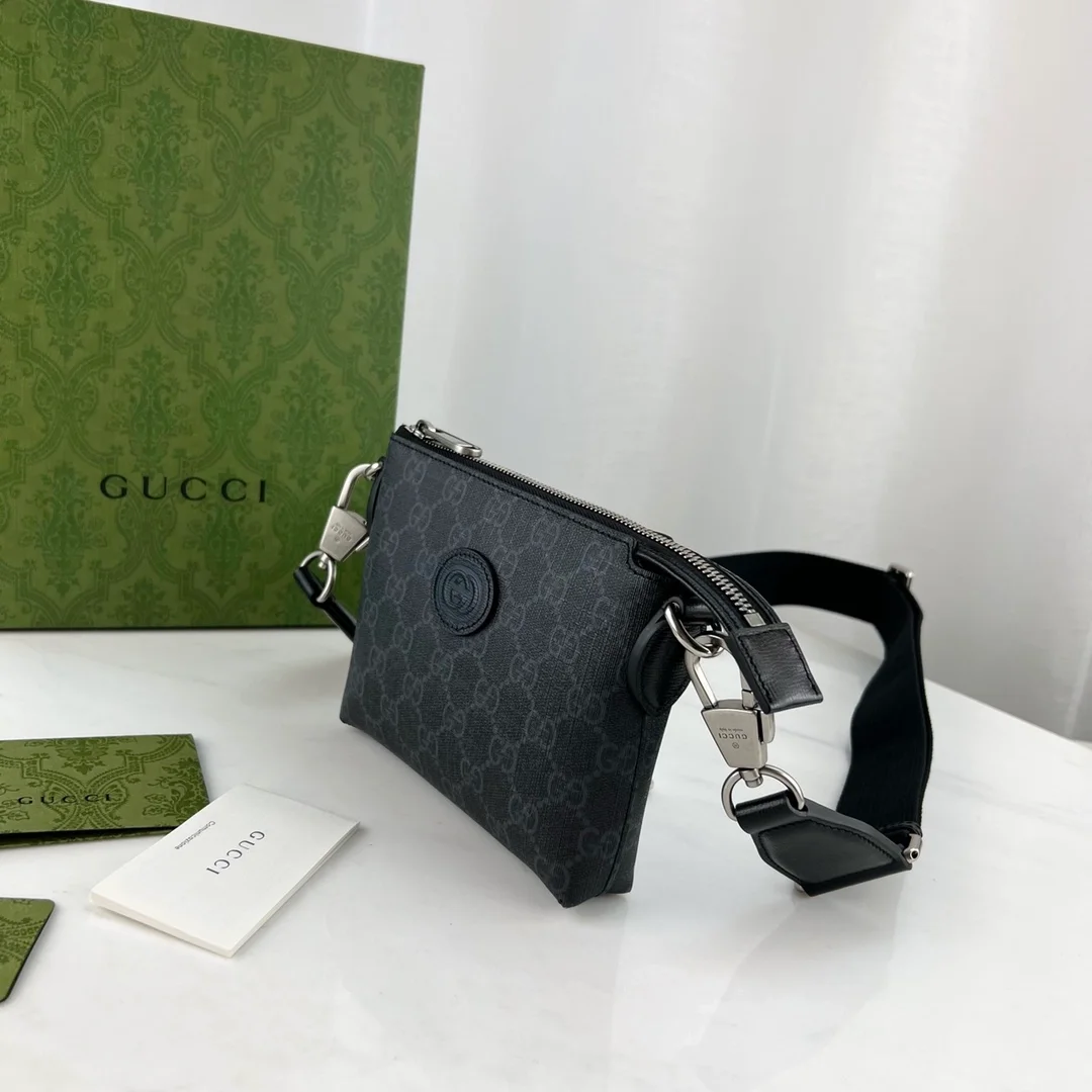 구찌 인터로킹 G 메신저백