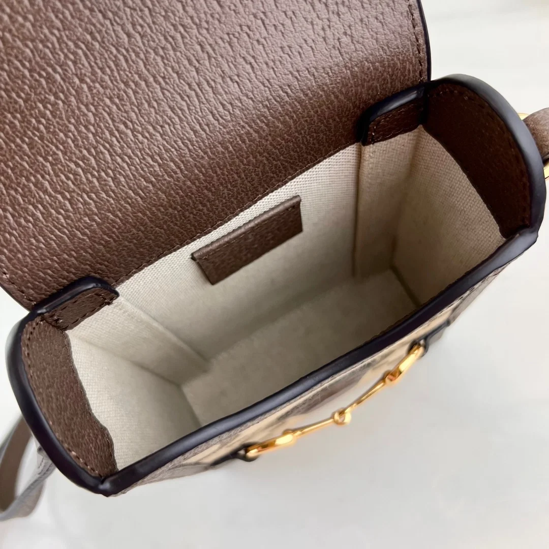 구찌 점보 GG 미니백