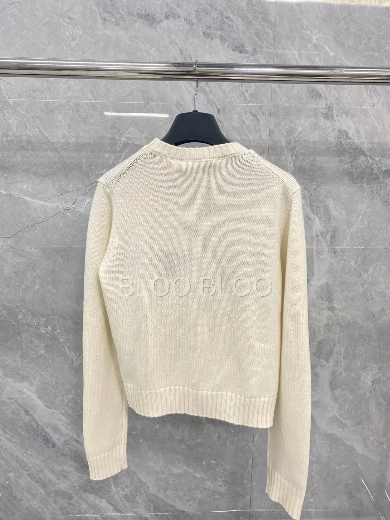 디올 럭키스타 캐시미어 니트 스웨터