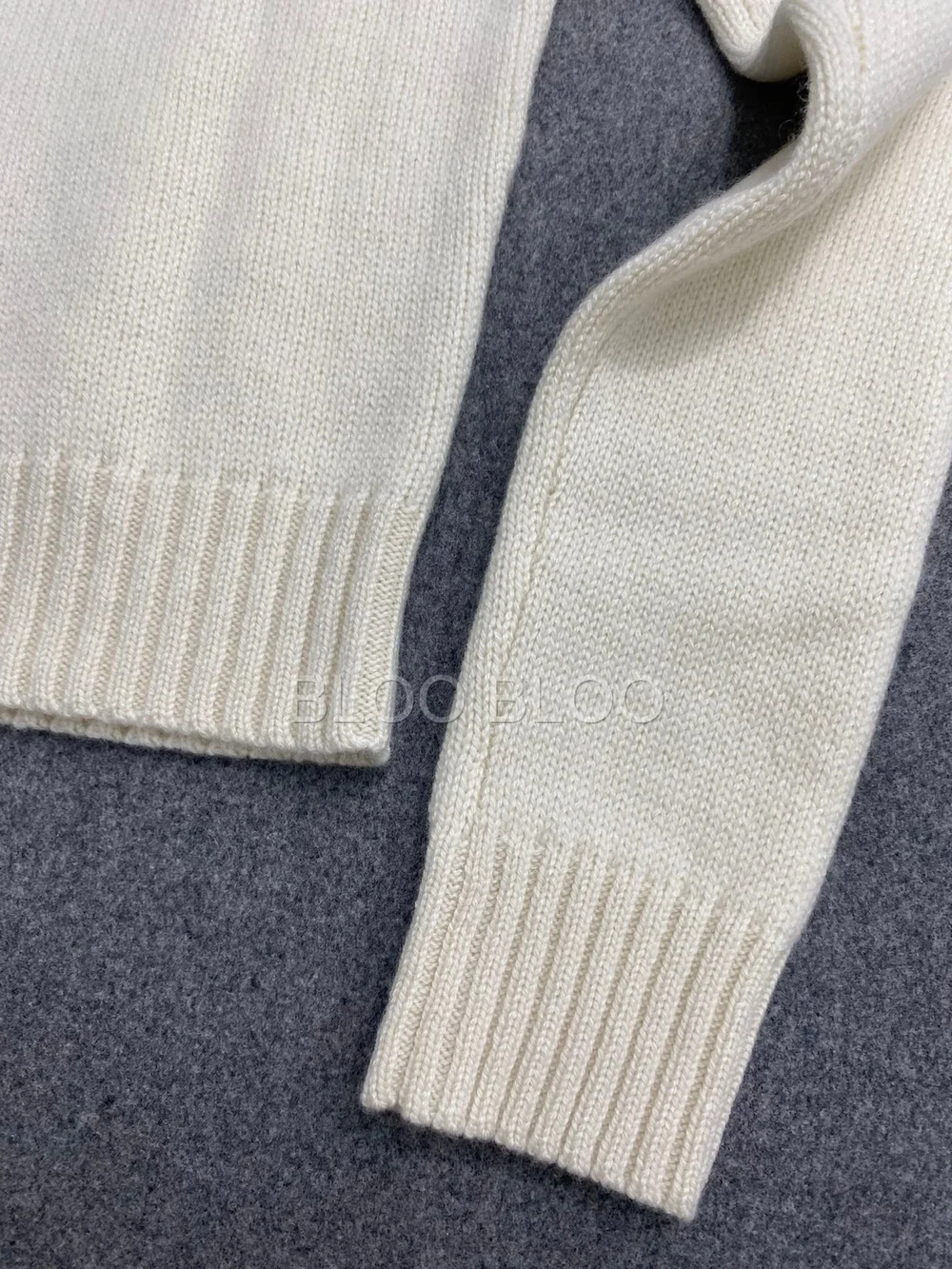 디올 럭키스타 캐시미어 니트 스웨터