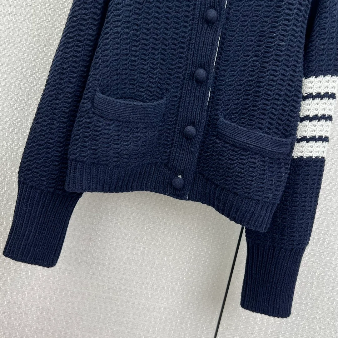 톰브라운 청키 니트 가디건 네이비