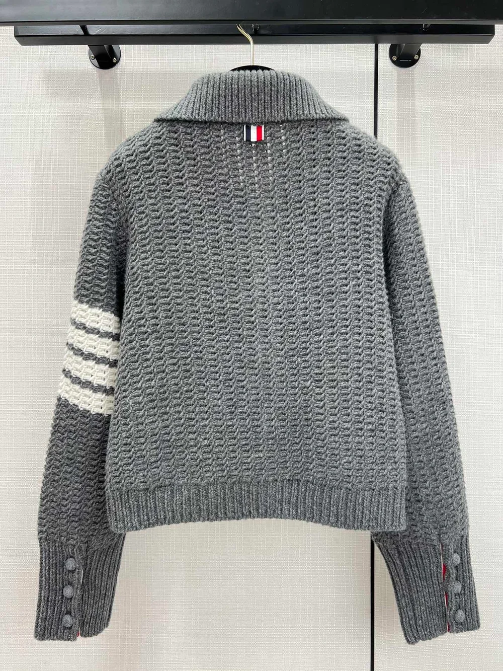 톰브라운 청키 니트 가디건 그레이