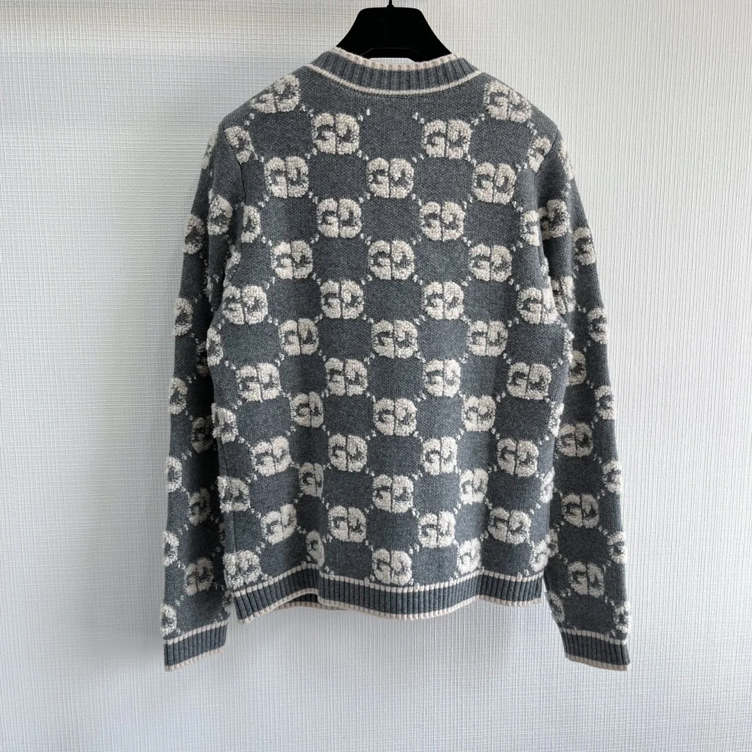 구찌 GG 울 버클 자카드 가디건
