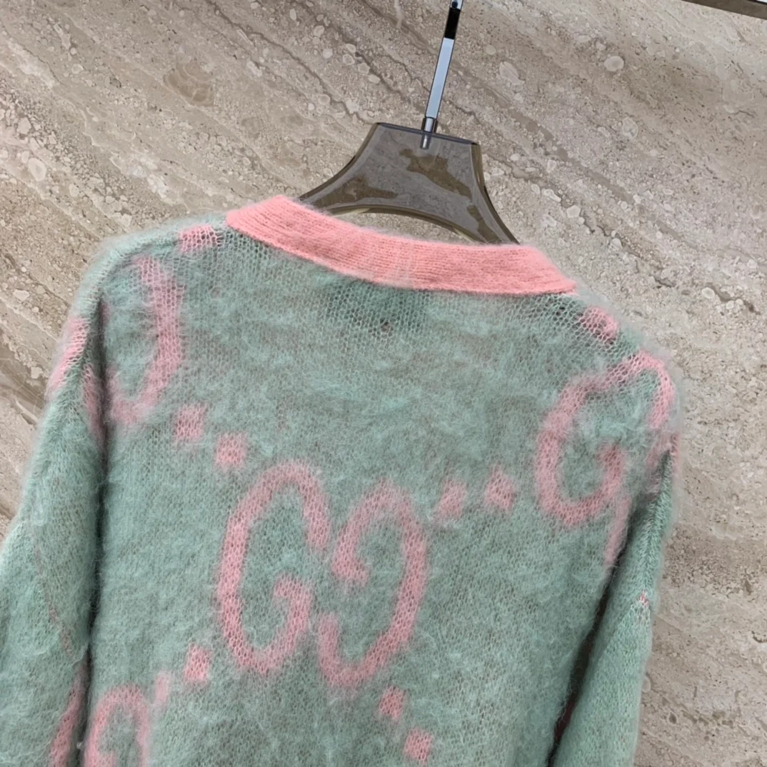 구찌 GG 자카드 모헤어 블랜드 가디건