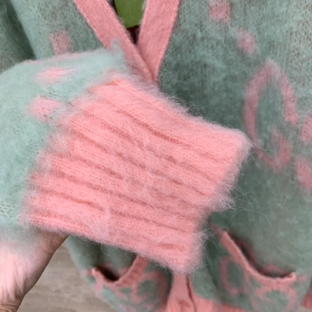 구찌 GG 자카드 모헤어 블랜드 가디건