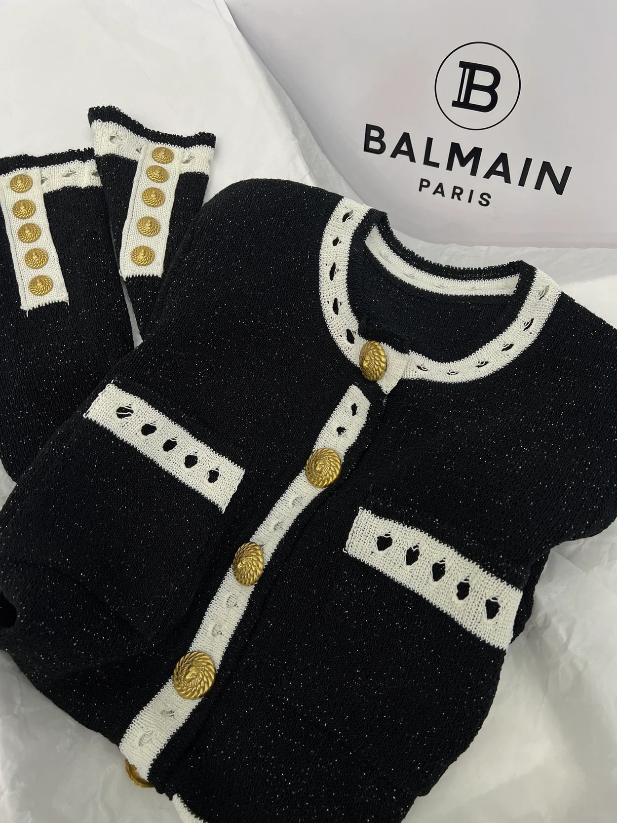 발망 임벨리시드 니트 가디건