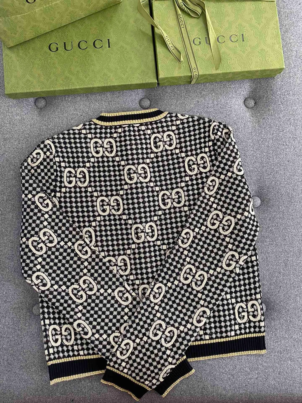 구찌 GG 울 블렌드 자카드 가디건