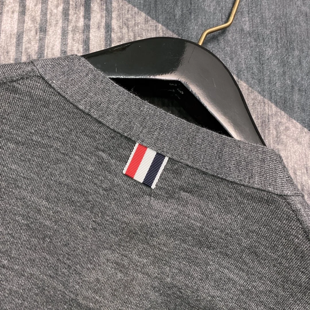 톰브라운 RWB 니트 가디건 그레이