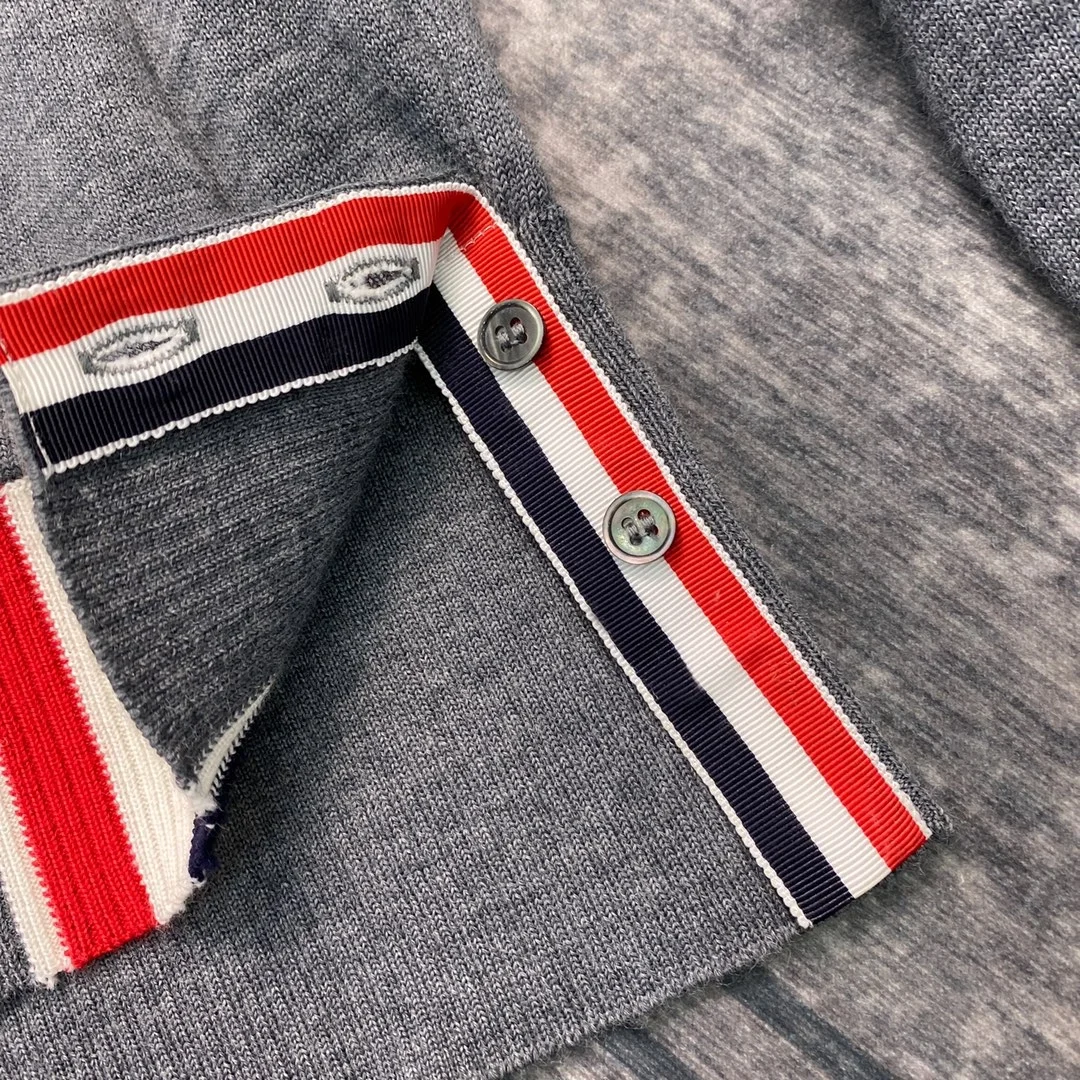 톰브라운 4바 스트라이프 디테일 가디건