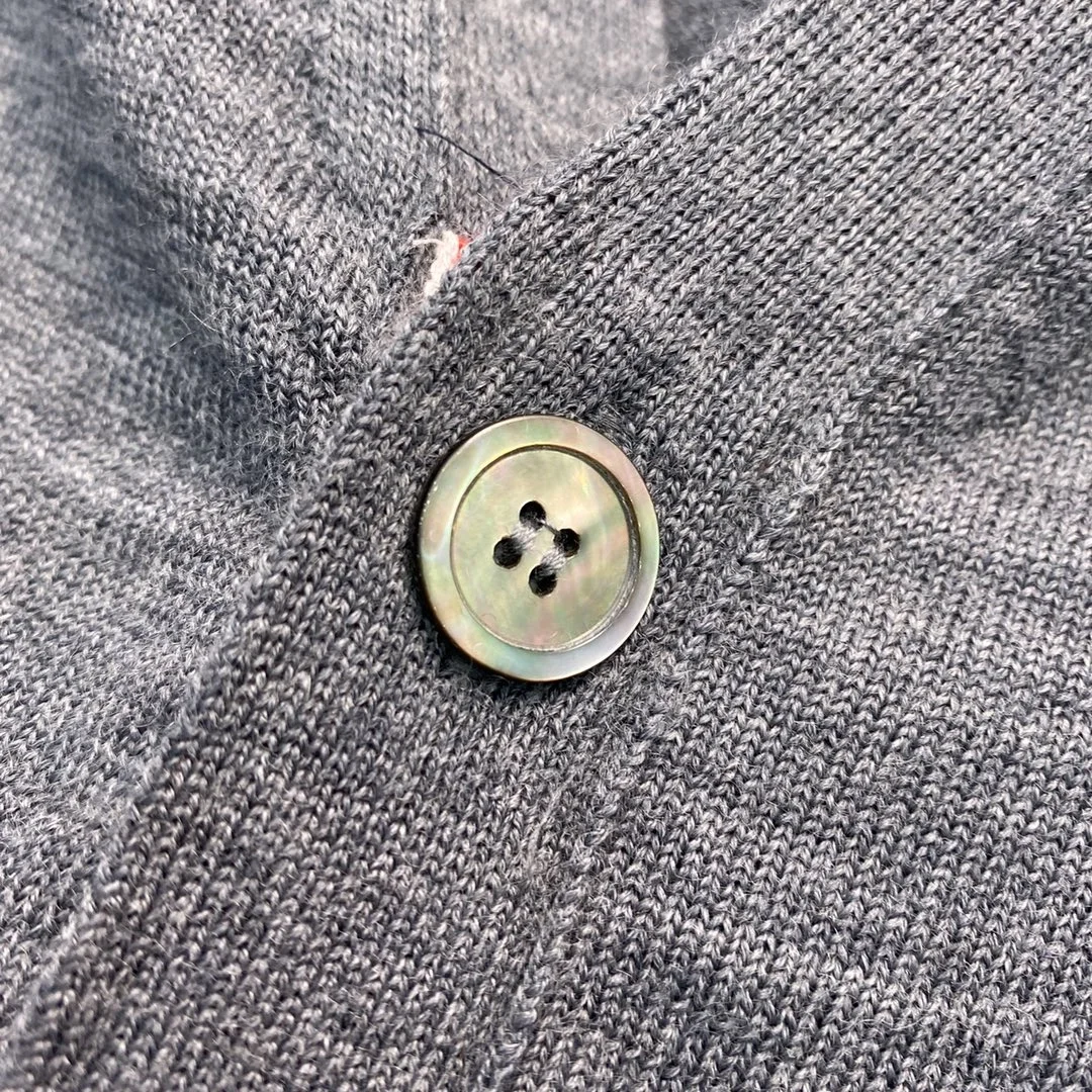 톰브라운 4바 스트라이프 디테일 가디건