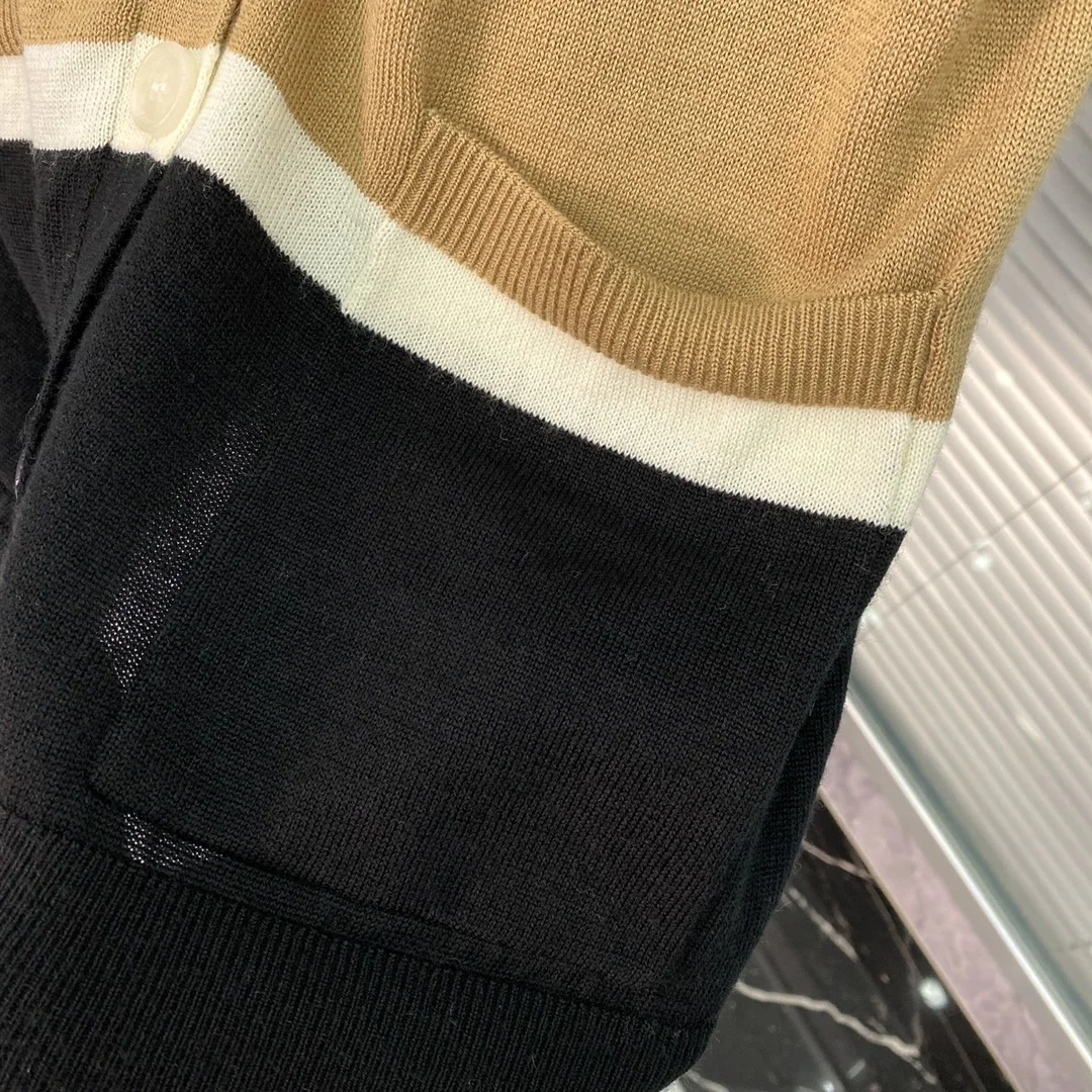 버버리 스트라이프 캐시미어 실크 가디건