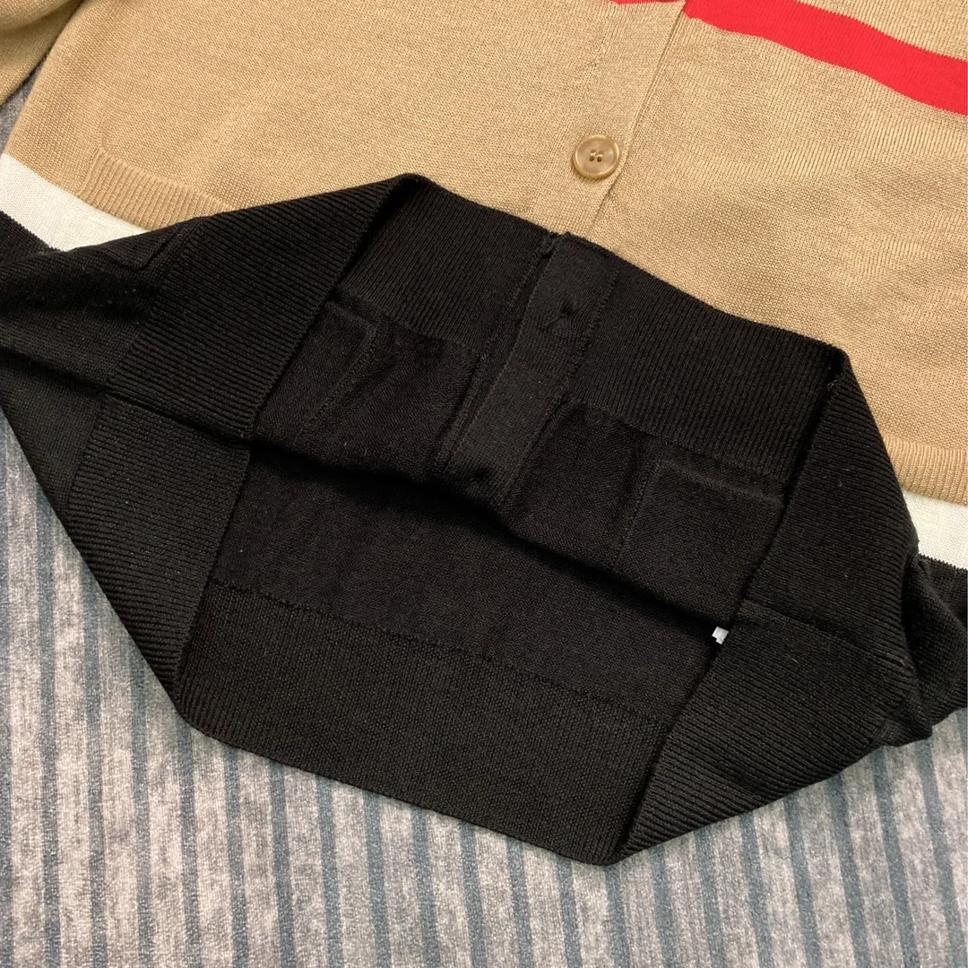 버버리 스트라이프 캐시미어 실크 가디건