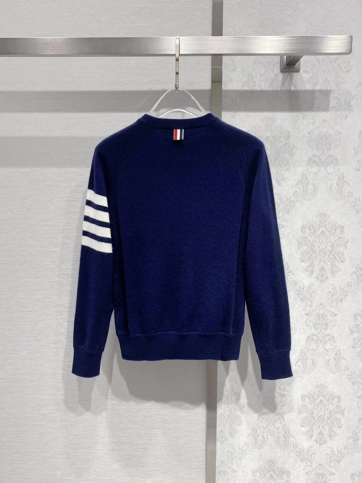 톰브라운 4바 캐시미어 니트 네이비