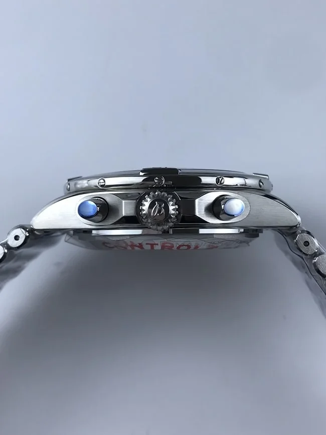 브라이틀링 크로노맷 실버 다이얼 브슬