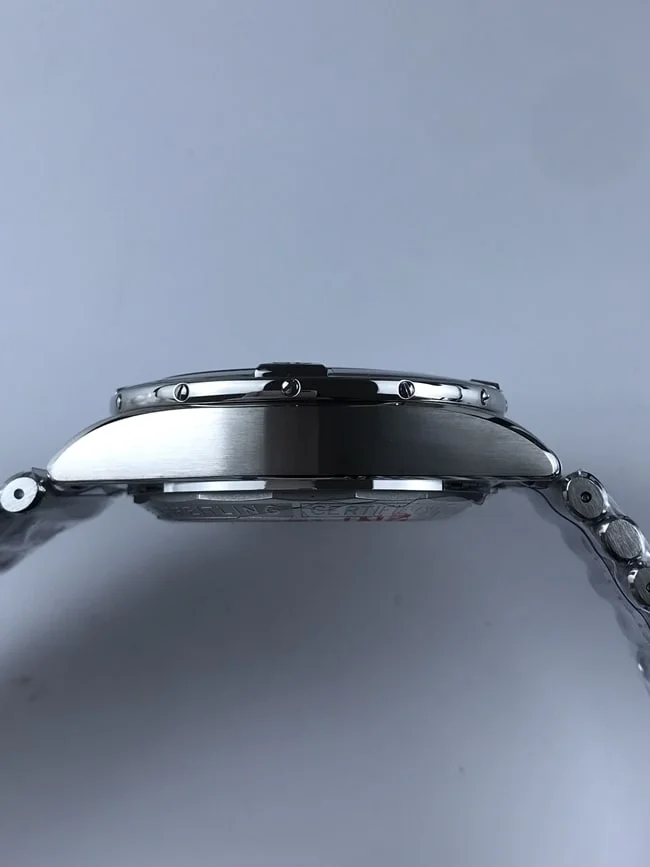 브라이틀링 크로노맷 실버 다이얼 브슬