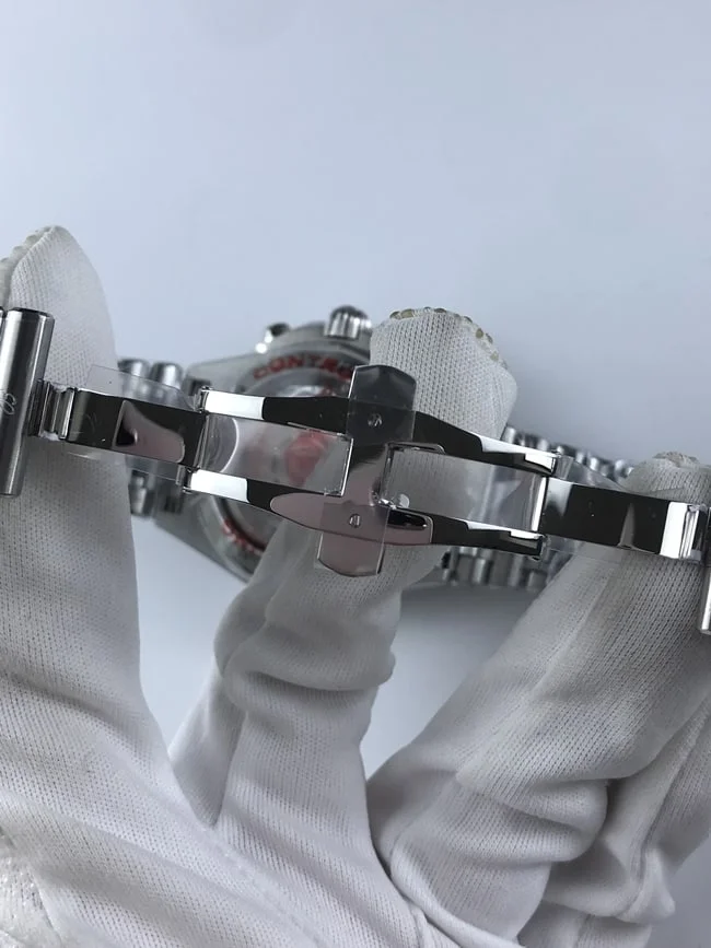 브라이틀링 크로노맷 실버 다이얼 브슬