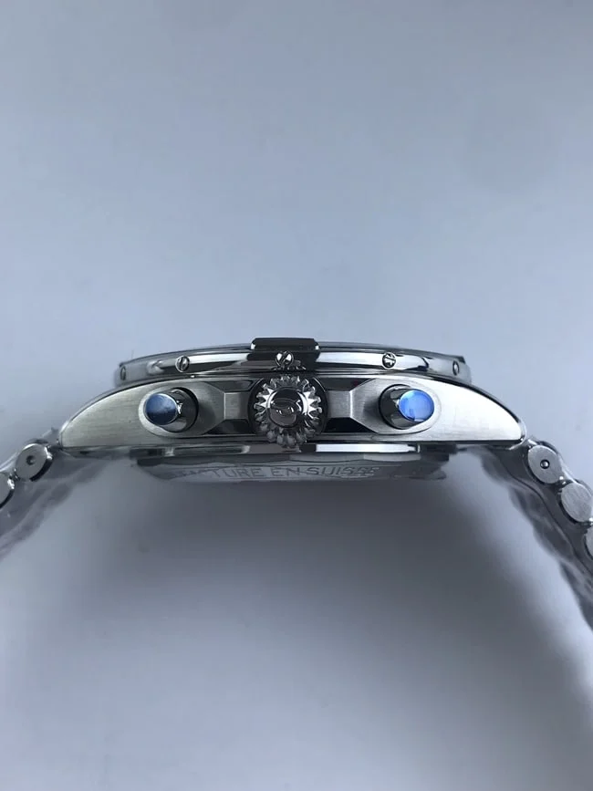 브라이틀링 크로노맷 그린 다이얼 브슬