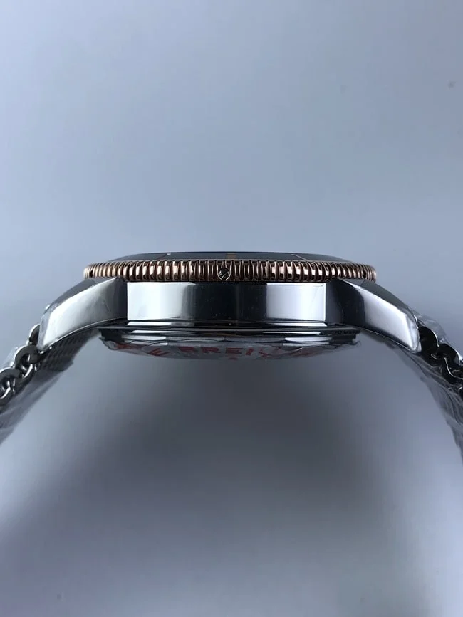 브라이틀링 슈퍼오션2 헤리티지 블랙콤비 매쉬