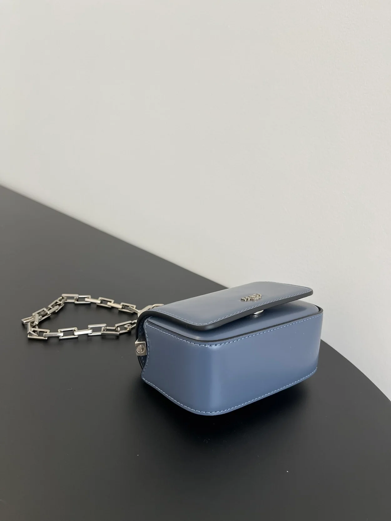 펜디 나노 백 F 블루