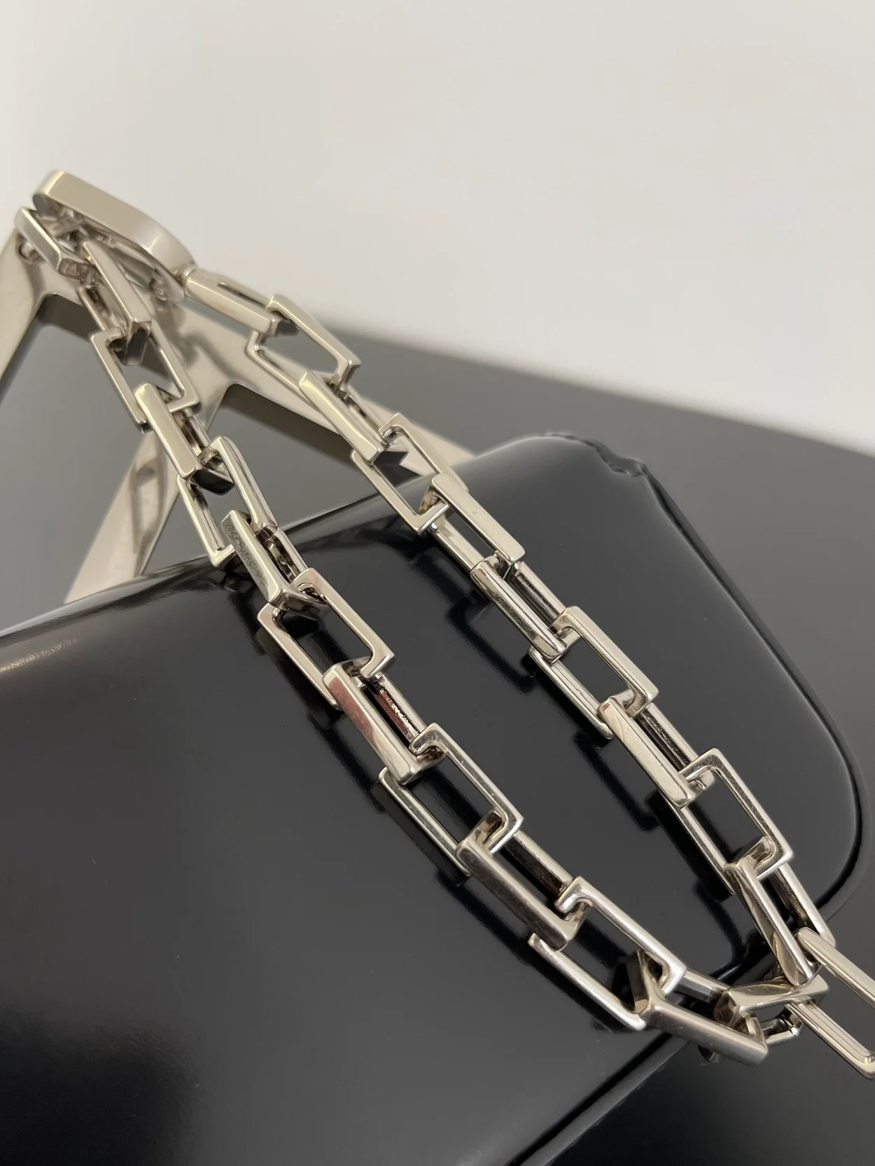 펜디 나노 백 F 블랙