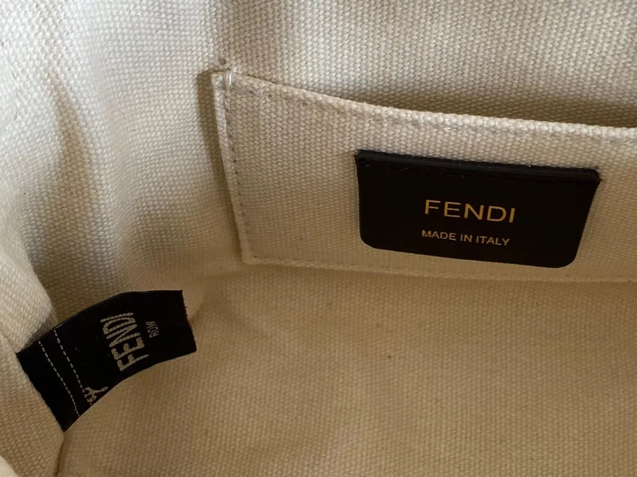 펜디 로마 바이 더 웨이 미니 백 핑크